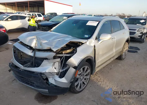 2019 Cadillac Xt4 Premium Luxury z USA, uszkodzony, nr VIN 1GYFZCR40KF137957